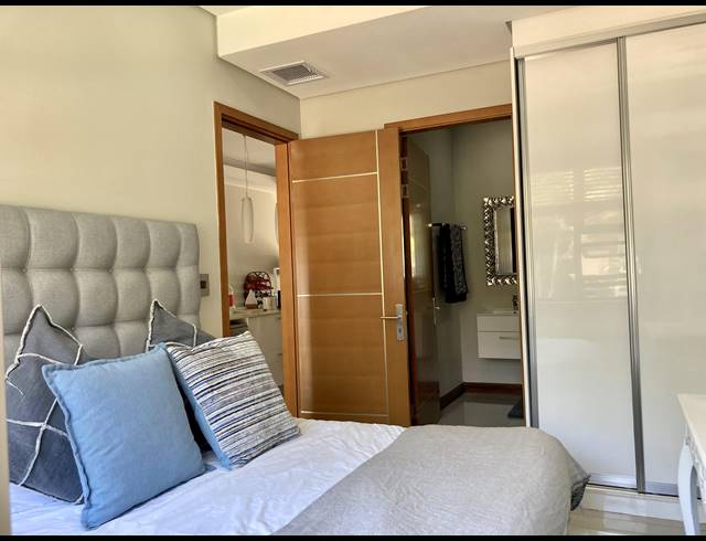 2 BEDROOM APARTMENT FOR SALE IN SHAKAS ROCK